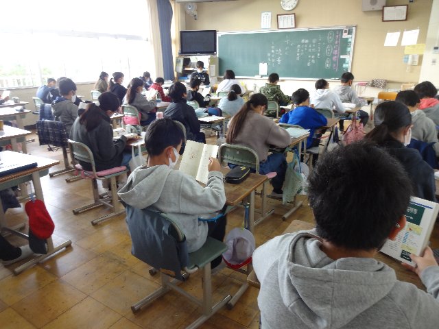 20201124dokusyo006.JPG