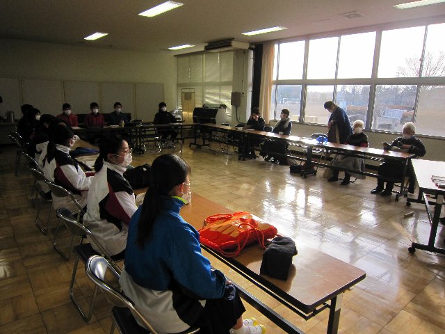 20220117yomikikase025.JPG