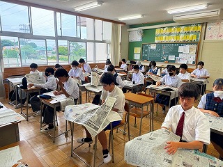 R6shinbun12.jpg